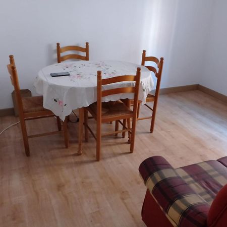 Habitacion En Piso Compartido Madrid Exteriér fotografie